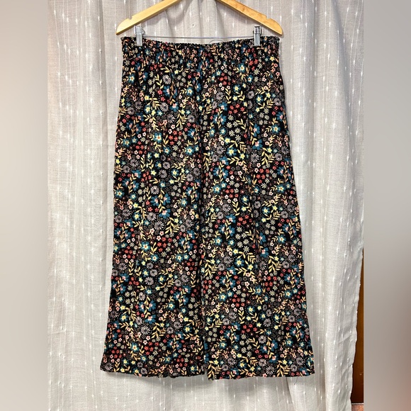 Joyspun Wide Leg Cropped Pants in Floral Muslin Size Large (12-14) - Picture 1 of 4